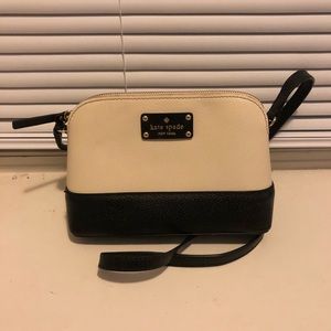 Kate Spade crossbody ❣️
